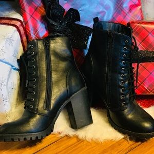 7.5 black Soda combat leather heal boot